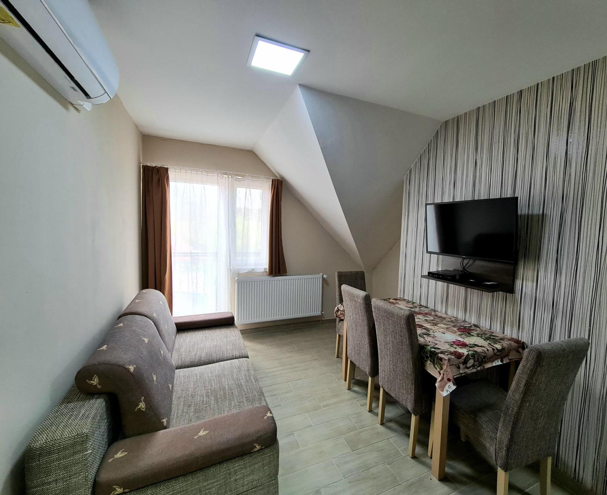 Szekely Haz Apartment Шопрон Екстериор снимка