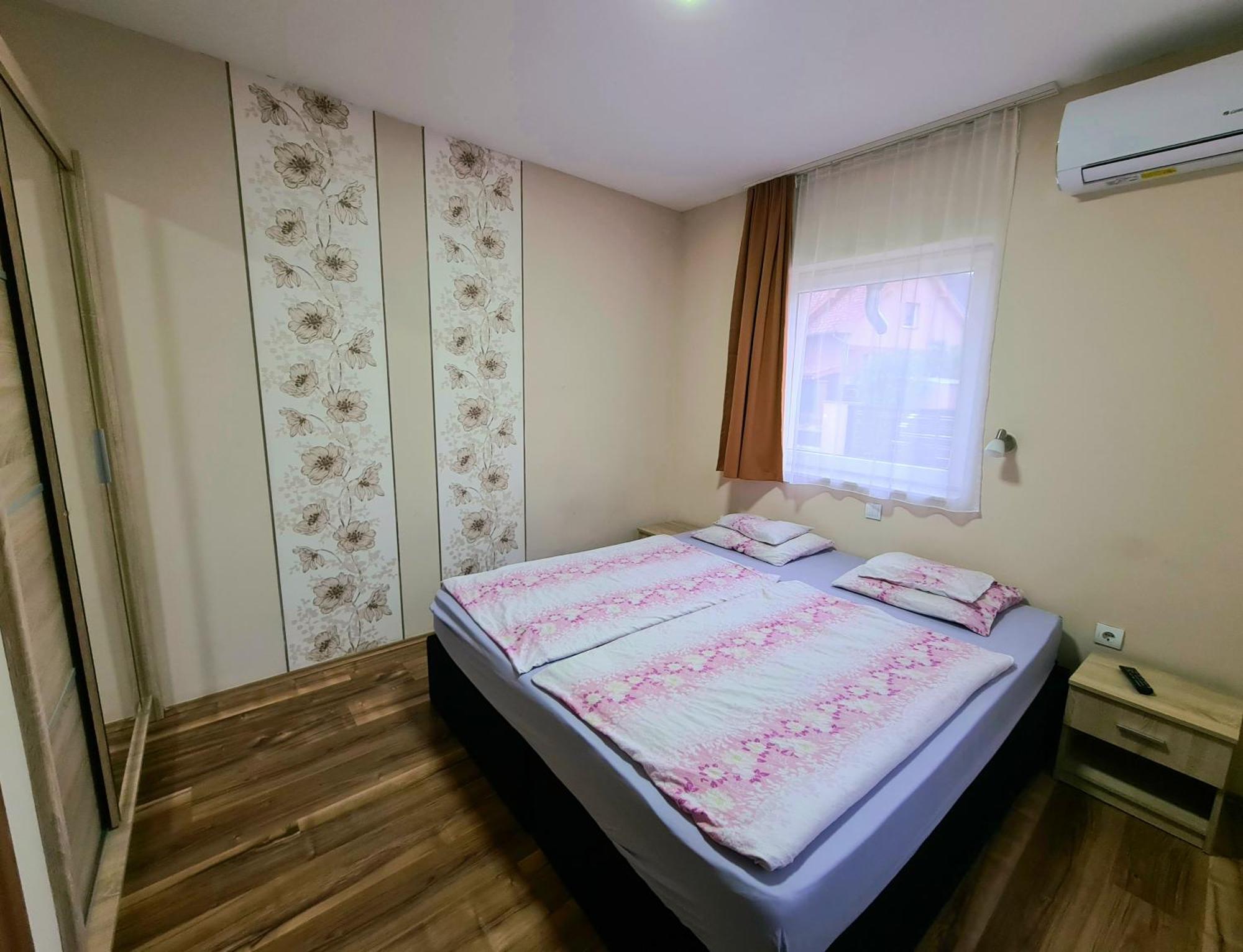 Szekely Haz Apartment Шопрон Екстериор снимка