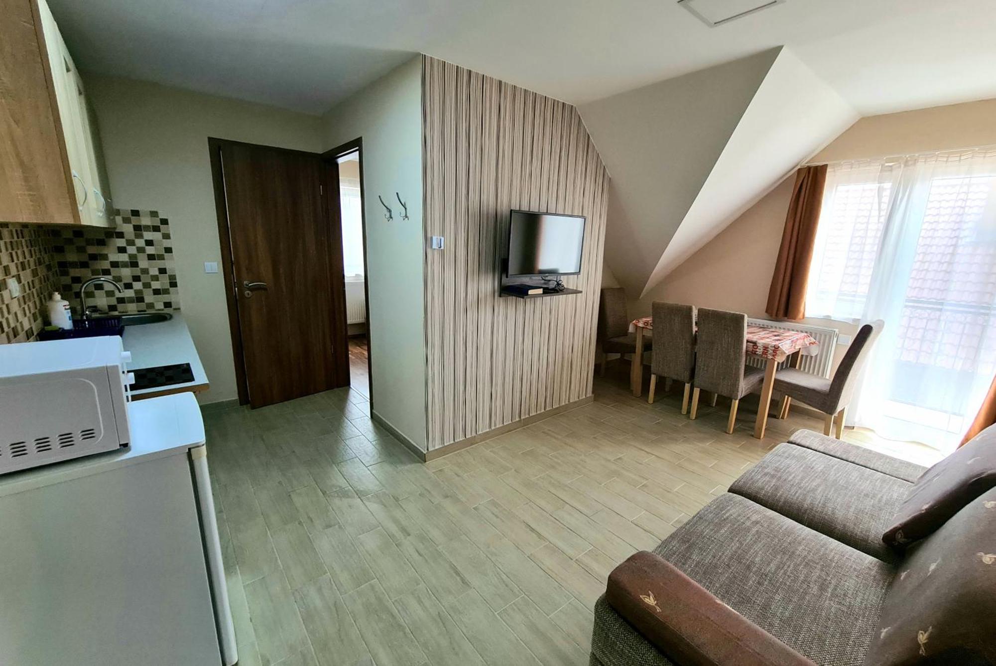 Szekely Haz Apartment Шопрон Екстериор снимка
